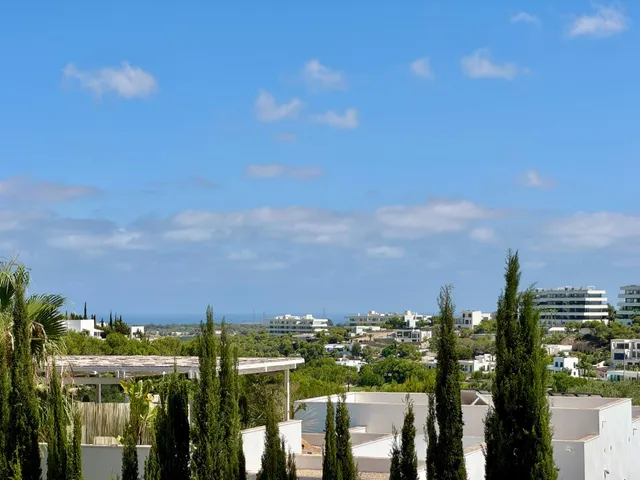 Apartamento de lujo con vistas panorámicas — 33