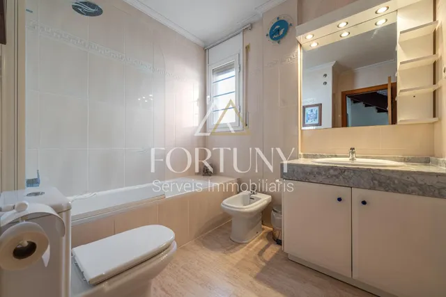 Casa 4 habitaciones 249m² en venta - Regueral - Prat dEn Foré — 25