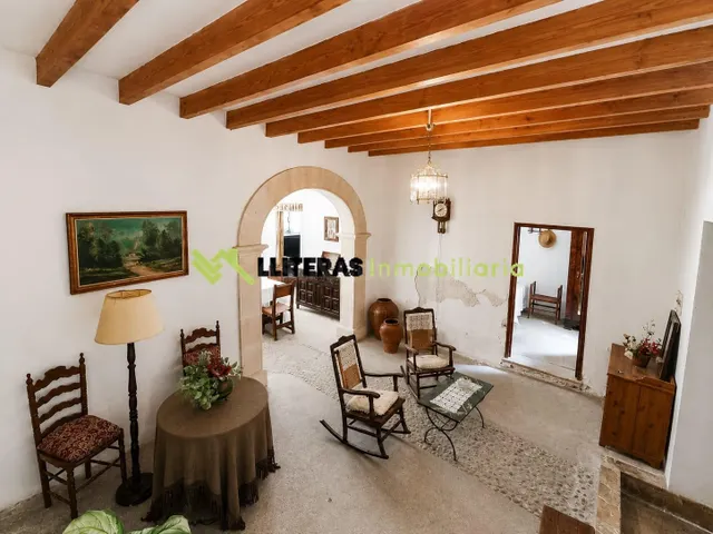 Casa de pueblo con carácter mallorquín - foto 2