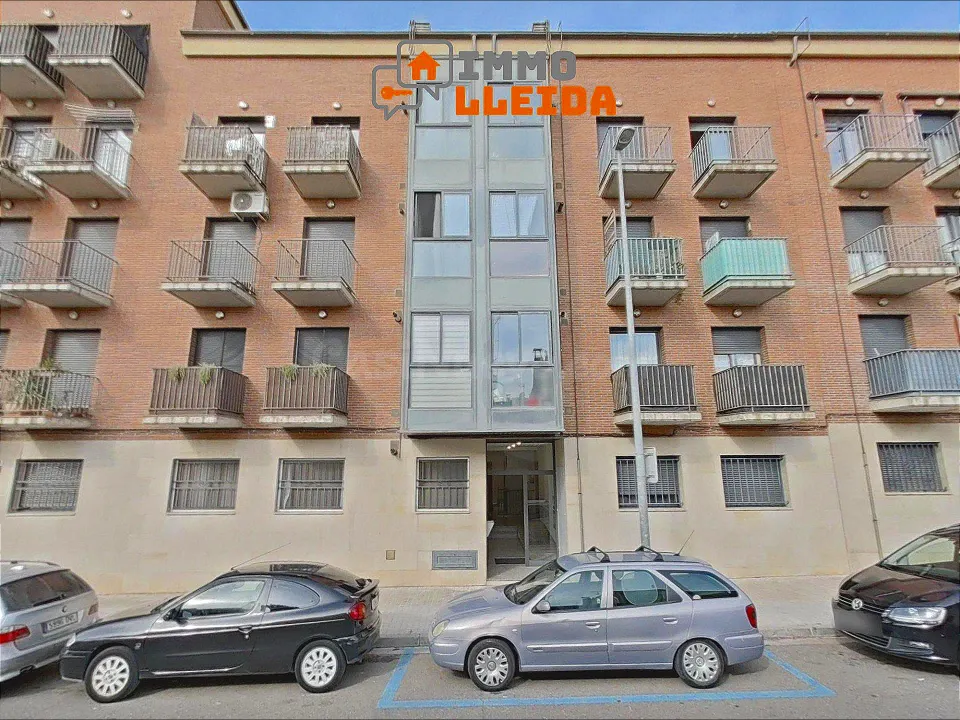 OPORTUNIDAD Piso con parking y trastero en Tàrrega