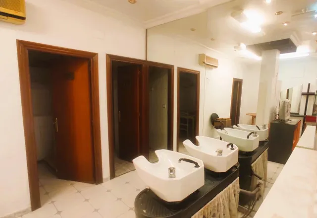 Venta local comercial en Aranguren — 5