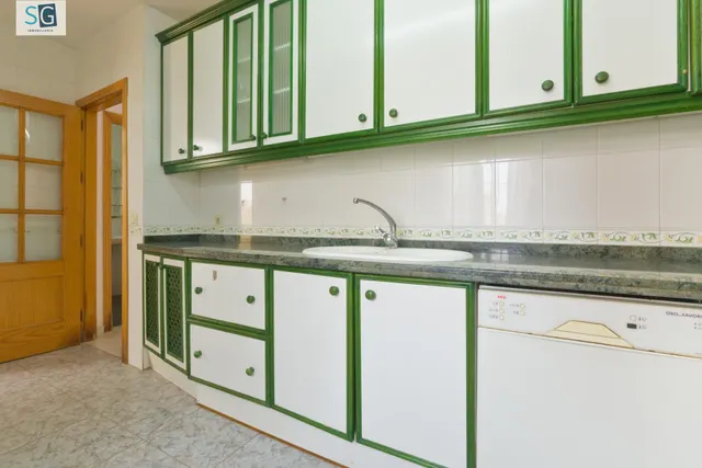 Bonita Casa en Cúllar Vega — 14