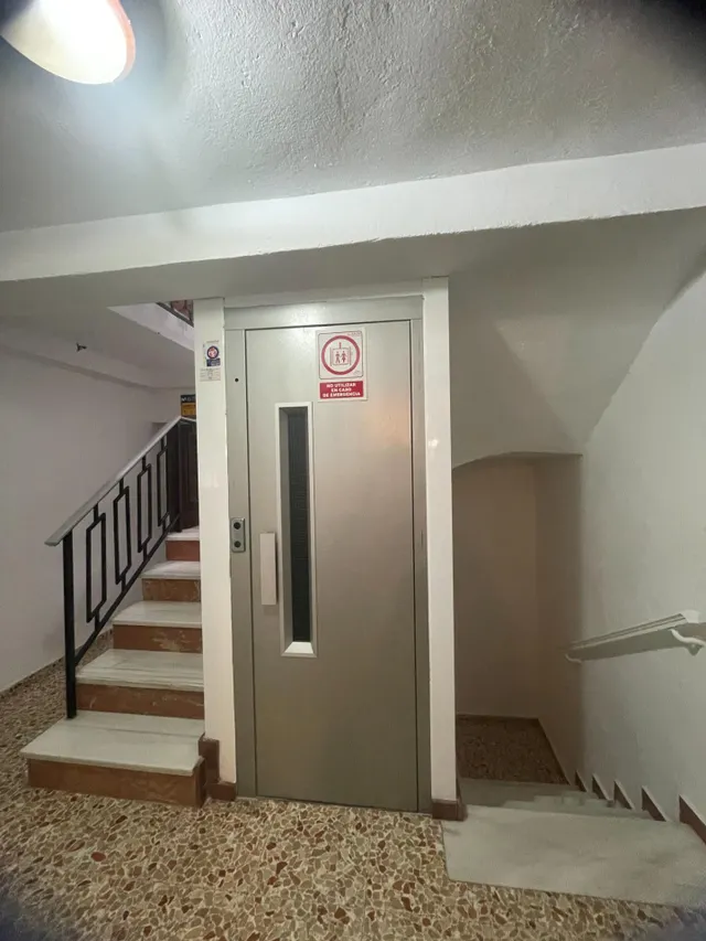 Piso para reformar en la coronación, zona oeste de jerez. ¡edificio con ascensor! — 13