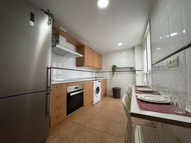 Habitación de alquiler en C/ Rosa García Ascot 475€ - 1 de Noviembre — 10