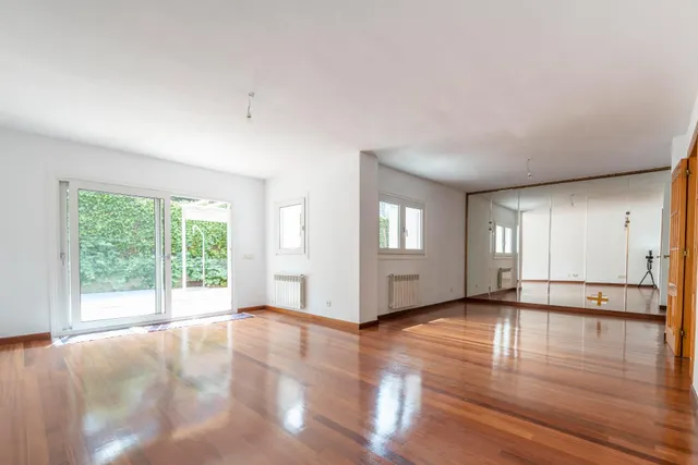 Excepcional chalet pareado cerca a Avenida Europa en Pozuelo de Alarcón — 17
