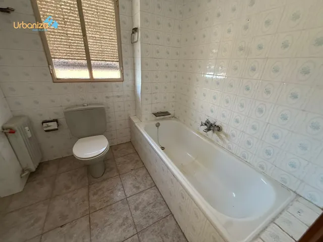 ¡¡OCASIÓN PISO PARA REFORMAR EN ZONA CENTRO!! — 22