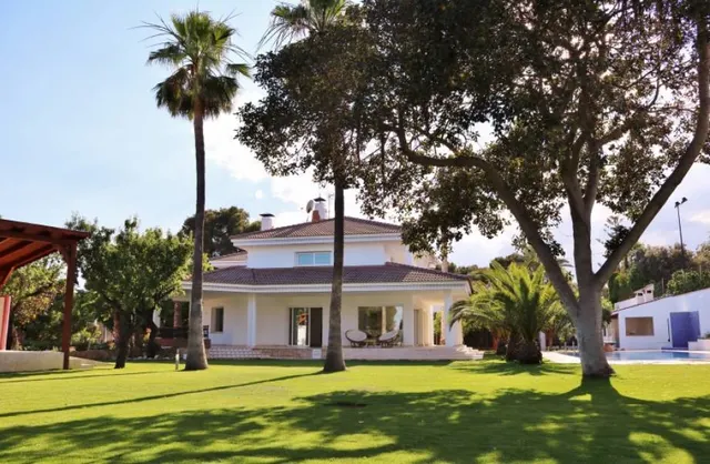 Chalet de Lujo a estrenar en Alicante. Oportunidad — 7