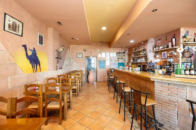 EN VENTA BAR RESTAURANTE EN ESCUZAR GRANADA POLIGONO INDUSTR - foto 5