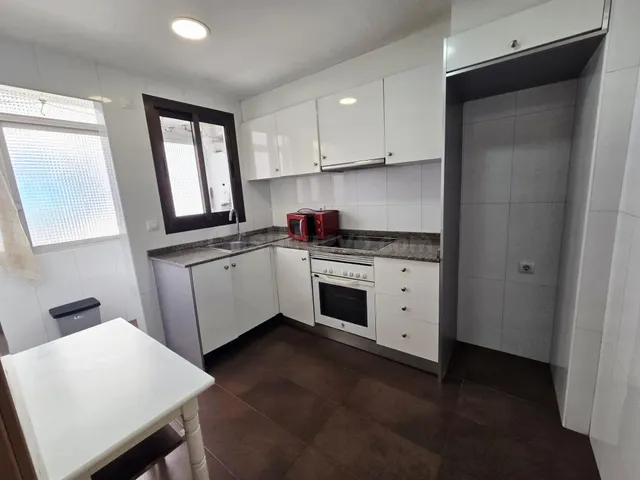 PISO EN ZONA BENIPEIXCAR - RAVAL BUEN ESTADO PARA VIVIR O INVERTIR — 2