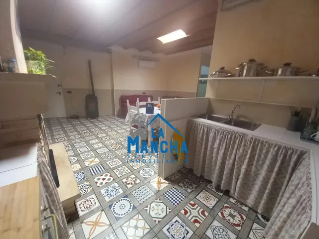 *155.000€* inmobiliaria la mancha vende adosado en Barrax (Albacete). — 25