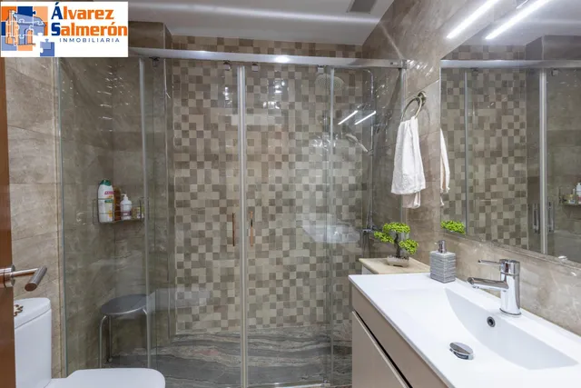 ¡EXCLUSIVA VIVIENDA UNIFAMILIAR CON PATIO PRIVADO EN ARMILLA! — 22