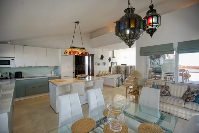 Chalet 3 habitaciones 180m² en venta - Costa Del Sol — 3