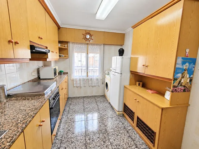Piso 4 habitaciones 88m² en venta - Casco urbano - foto 3