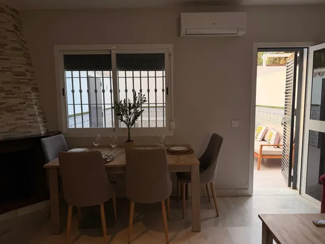 SE VENDE CHALET ADOSADO EN BARBATE ZONA POLI — 19