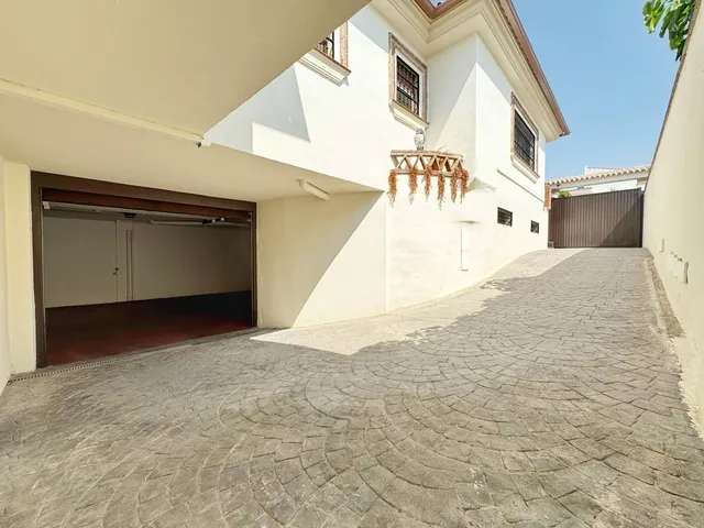 Chalet 3 habitaciones 350m² en venta - Riviera del sol — 28