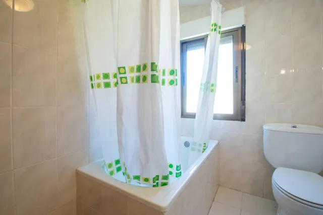 Gran finca con vivienda y merendero en Puente Duero — 50