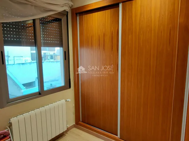 INMOBILIARIA SAN JOSEVENDE EDIFICIO CON DOS PISOS Y GARAJE EN MUY BUEN ESTADO EN EL CENTRO DE ASPE — 43
