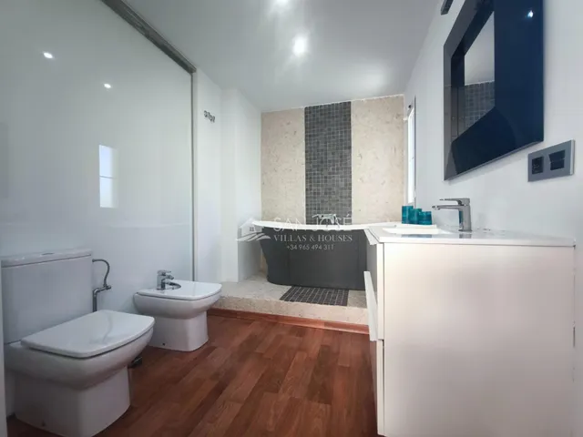 Venta de chalet en Aspe, santa elena — 21