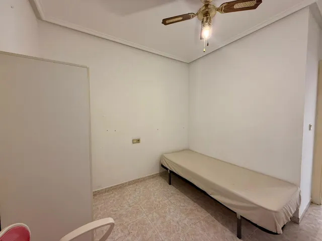 Apartamento de 2 dormitorios a 450 metros de Playa del Cura — 18