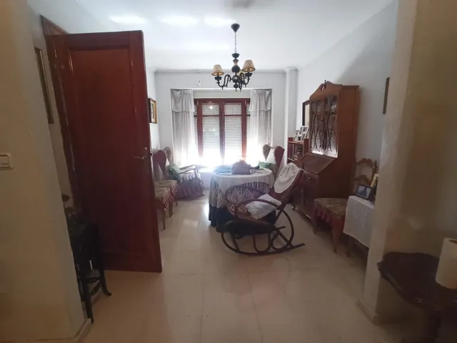 GRAN PLANTA BAJA EN VENTA CENTRO CIUDAD!!! — 24