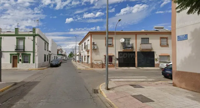 ADOSADO EN VENTA EN BRENES (SEVILLA). ACTIVO INMOBILIARIO SI
