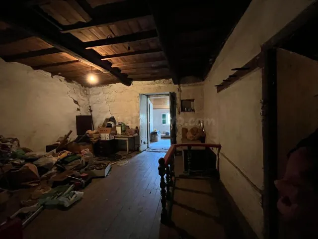 oPORTUNIDAD!!! SE VENDE CASA DE PIEDRAY PARA RESTAURAR EN VI - foto 5