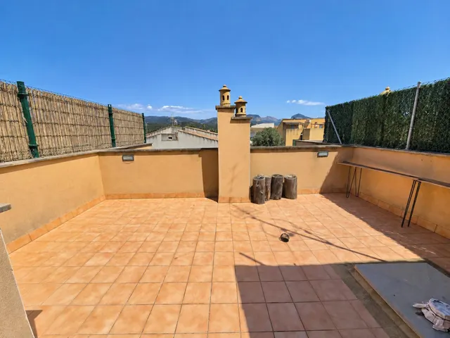 Impecable Adosado en Consell Con Amplia Terraza y Vistas — 6