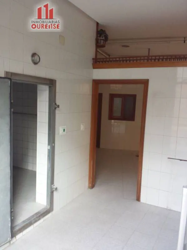 REF: 01604 LOCAL COMERCIAL CERCA DEL POSÍO — 7