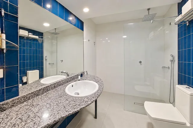 Piso de 3 habitaciones con gran terraza y garaje en Patraix. — 9