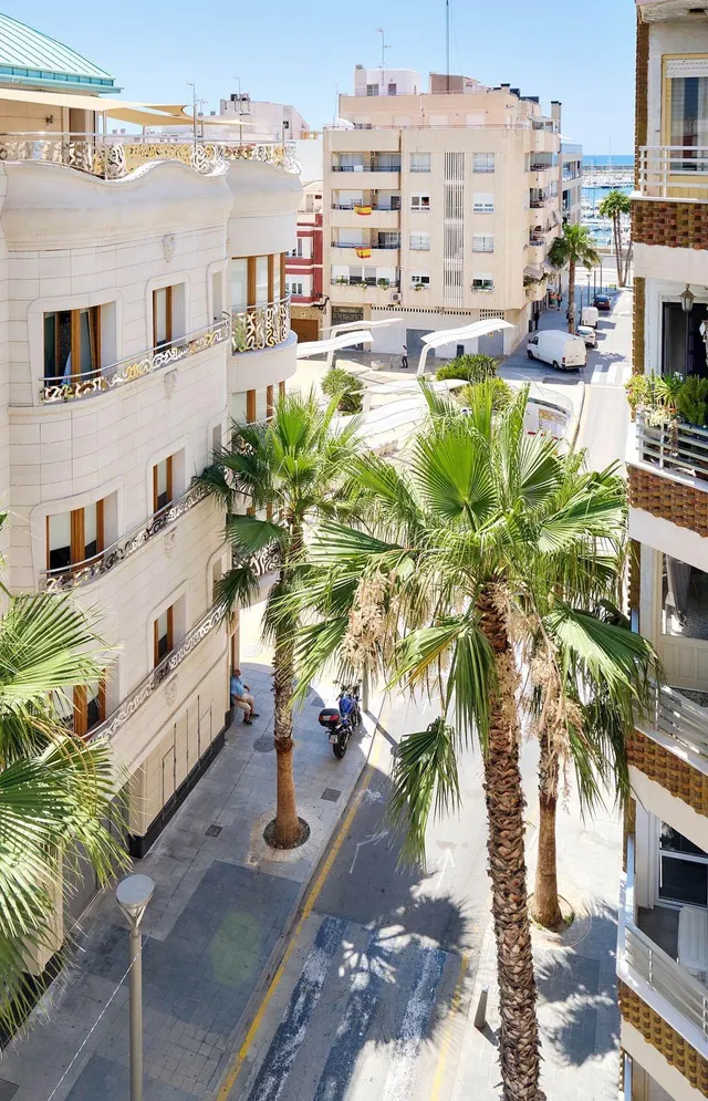 Atico de LUJO en LA PLAZA DEL TEATRO DE Torrevieja — 46