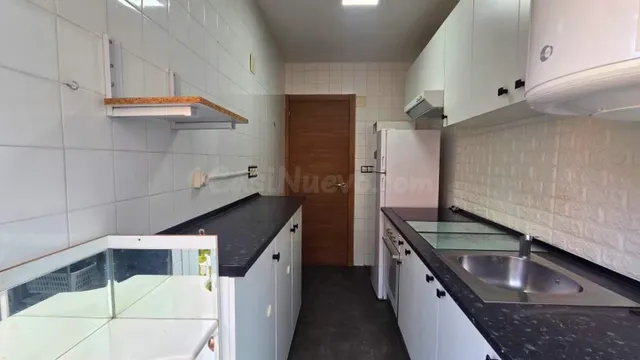 VIVIENDA DE 3 habitaciones CON TERRAZA - foto 2