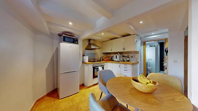 REFORMADO CON ENCANTO EN RAMBLA DEL POBLENOU – 6ª PLANTA SIN ASCENSOR — 14
