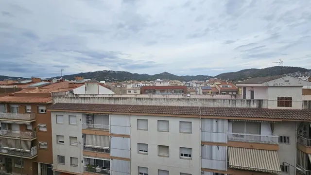 ÁTICO A LA VENTA EN EL CENTRO DE PINEDA DE MAR Y PISCINA COMUNITARIA — 14