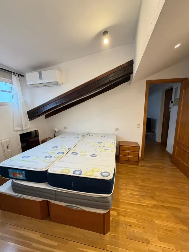 ACOGEDOR APARTAMENTO amueblado en pleno CENTRO de Madrid — 12