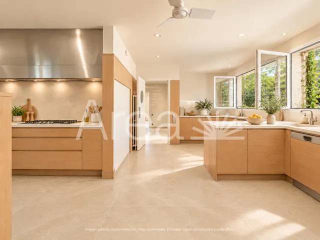 Espectacular villa con vistas al mar en Rocaferrera — 31