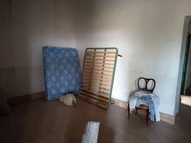 CASA PARA REFORMAR CON TERRENO — 13