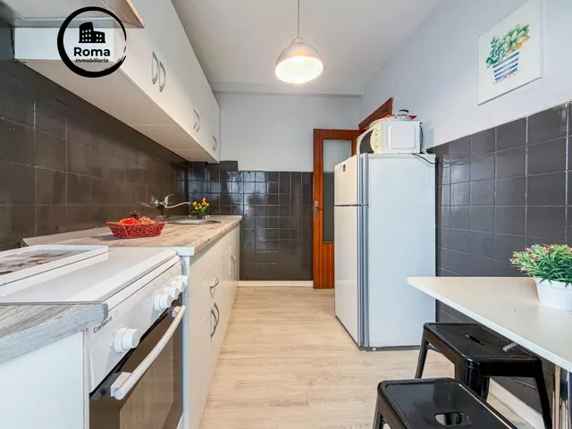 Piso de 3 Dorm. junto al parque Federico Garcia Lorca. — 11