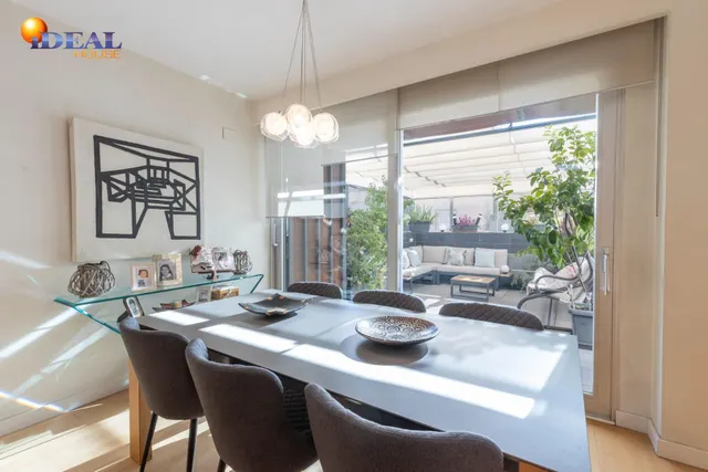 Espacio, confort y calidad: magnífica vivienda unifamiliar adosada — 11