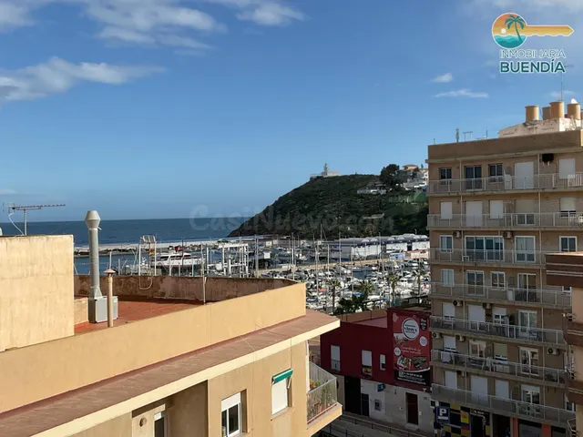 ESPECTACULAR PISO EN EL CENTRO DE PUERTO DE MAZARRON CON VIS - foto 2