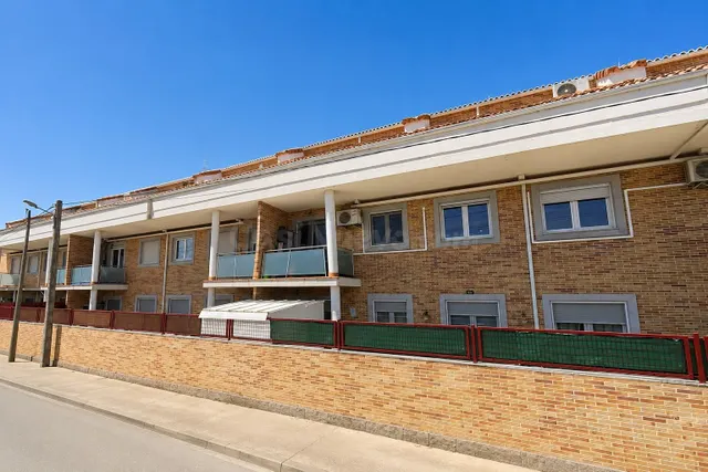 PISO VENTA ENCINAS DE ABAJO. Urbis te ofrece un piso en Enci - foto 3