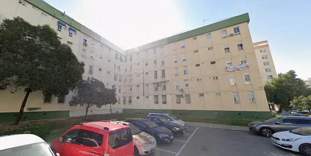 Venta piso en Sevilla — 2