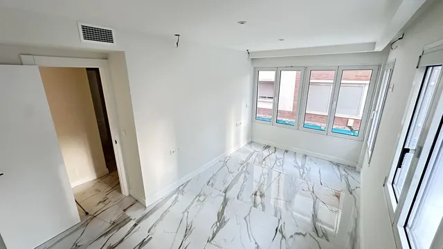 Apartamento 3 habitaciones 73m² en venta - Cruz de Humilladero- Paseo de los Tilos — 8
