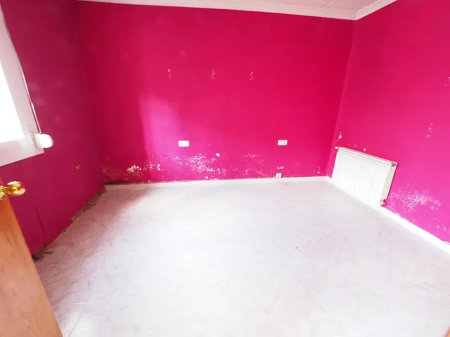 SE VENDE CASA ADOSADA EN NAVARCLES — 23