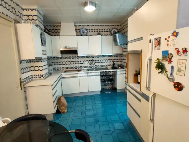 INMOBILIARIA SAN JOSE VENDE GRAN PISO EN AVENIDA DE CHAPÍ DE ELDA — 34