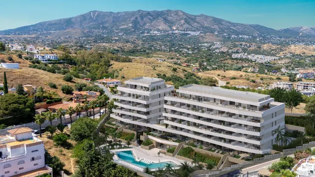 Apartamento con vistas panorámicas. 3 dormitorios y 2 baño. Urbanización El Coto, Mijas Costa — 3