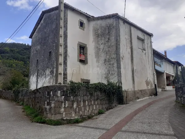 Casa para reformar con 600m de terreno