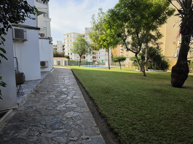 ESTUDIO CON VISTAS AL MAR Y LICENCIA TURISTICA — 14