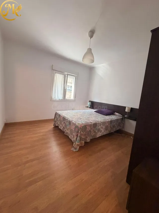 Vía Cornelia. Piso amplio y céntico con huecos grandes. Segu - foto 4