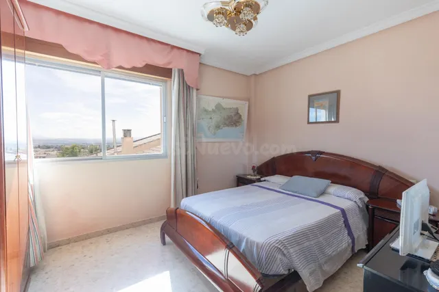 Piso de 3 habitaciones sin ascensor en venta en Peligros — 21