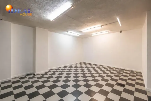 Local comercial 106m² en venta - Centro — 16